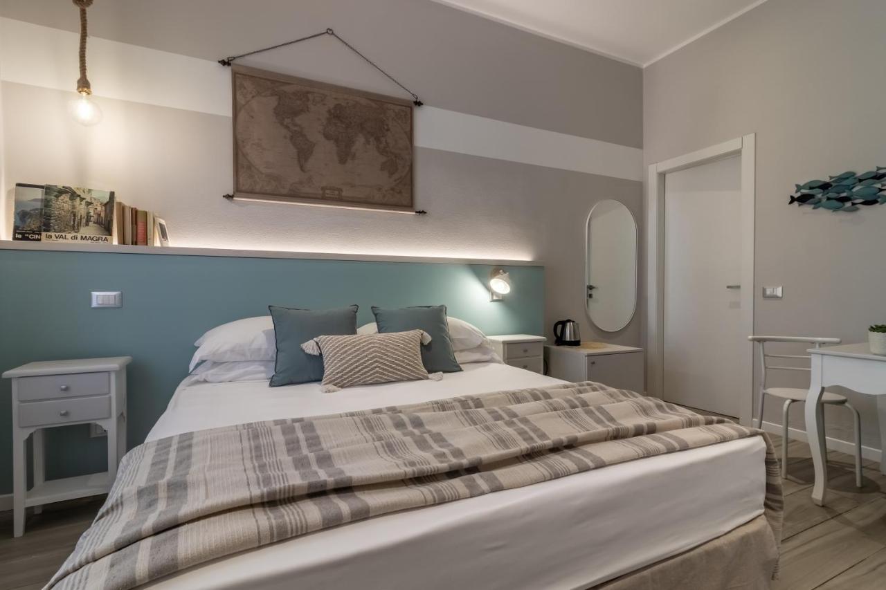 Hotel Aquamarina à La Spezia Extérieur photo